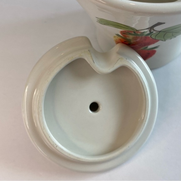 Vintage Strawberry Condiment Jelly Jam Jar With Lid Red Green And White - Picture 5 of 8